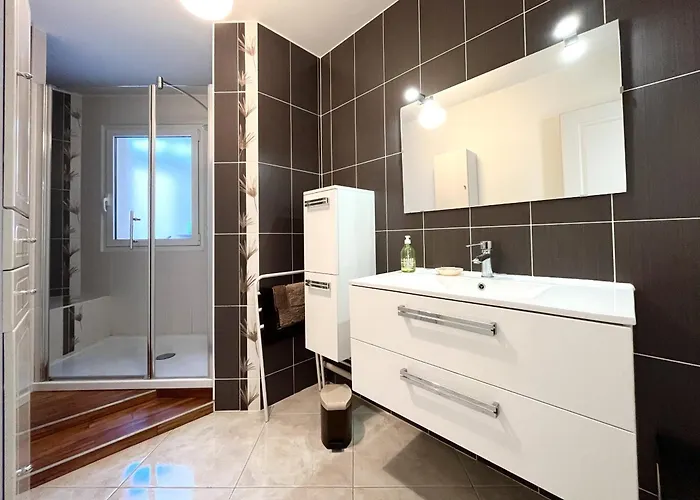 Lägenhet Spacieux Dans Le Centre-ville Des Sables D'olonne - 4 Pers